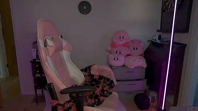 SpaceCowWhore's Webcam Show