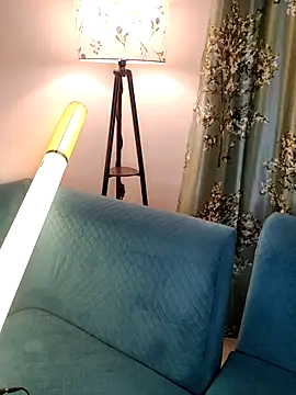 แชท XXX สดของ Virgin_Aisha