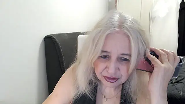 แชท XXX สดของ SusiLifeXXX