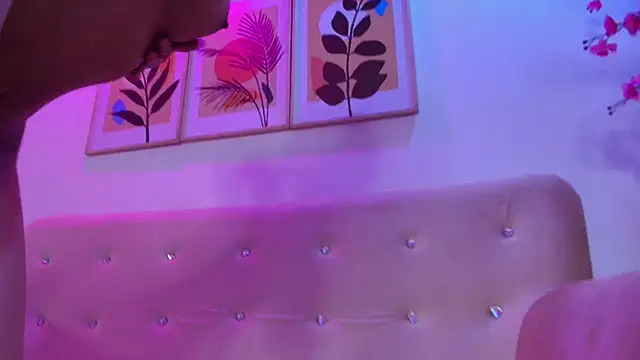 Sophie_clay live XXX chat