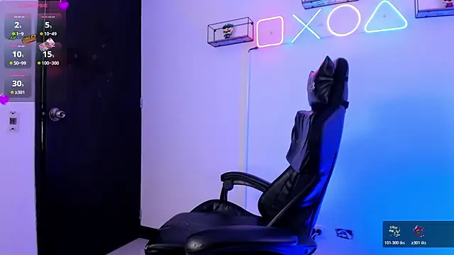 light_eyes_'s Live XXX Chat