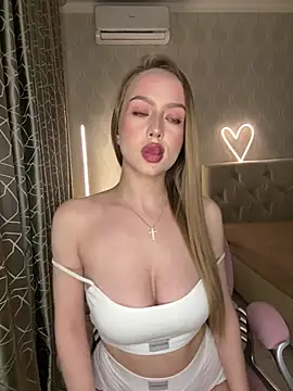 AlisaPearlのライブXXXチャット