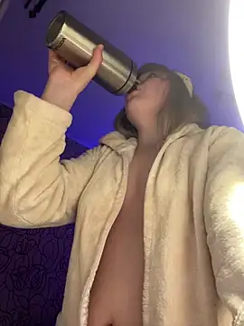 Emilly_Willsn Live XXX chat