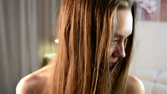 XXX chat uživo modela HermaFrain