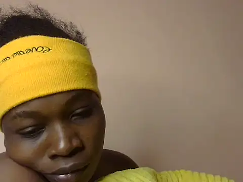 Horny-prettyのライブXXXチャット