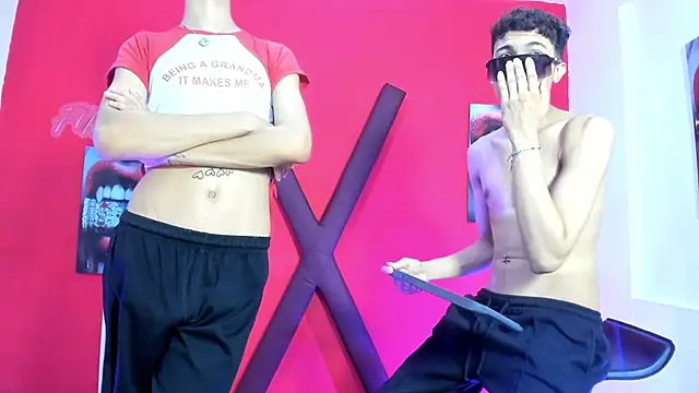 Webkamerová show AVENGER_BOYS2026