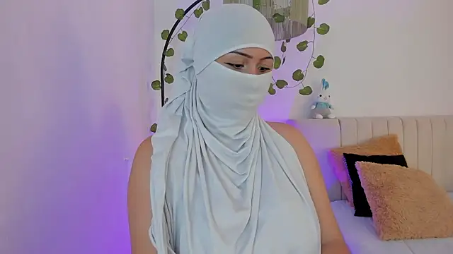 _AmirahのライブXXXチャット