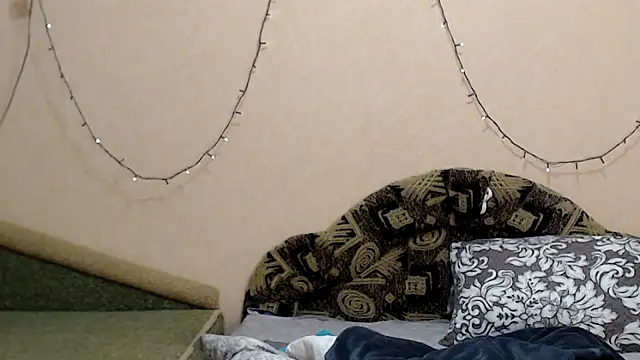 Tayagirl 现场XXX聊天