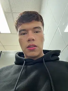 Logan_smith1 – Live XXX-chat