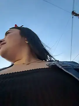 LIZ-06_ webkamerás műsora