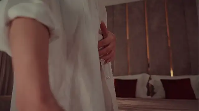 MilaDYstarlight: онлайн-секс-чат