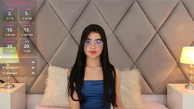 OliviaDiaz's Live XXX Chat