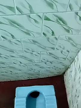 Yashkumar_0697 élő XXX-chatje