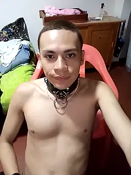 Chat +18 de kittymutant99 ao vivo