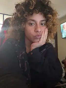 HUMANXTHING live XXX chat