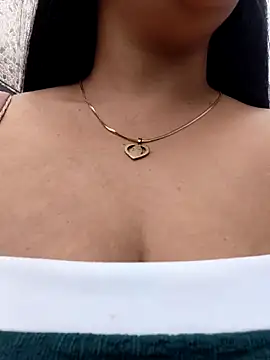 Živý XXX chat Layla-daring