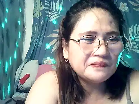 XXX chat uživo modela Amazing_Angel22