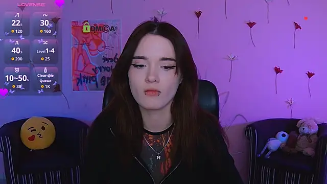 liana_kisses live XXX chat