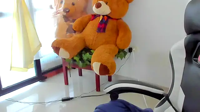 XXX chat uživo modela __Emma__11__Lecat_