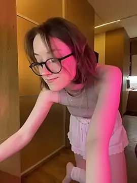 Chat +18 de Persephone_Kore ao vivo