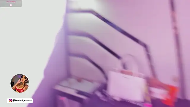 Онлайн чат XXX Kendall__evanss