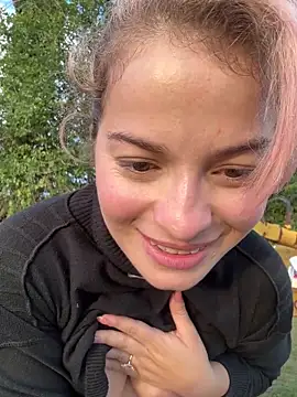 AriBeautiful Live XXX Chat