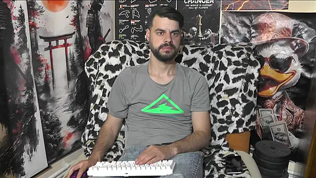 Chat +18 de 00george ao vivo