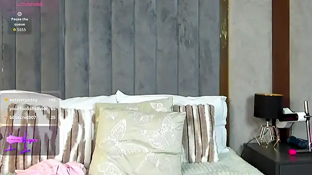 Sierra_Quinn 在線直播表演