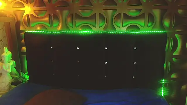 Pokazy przed kamerką – cruz_dante