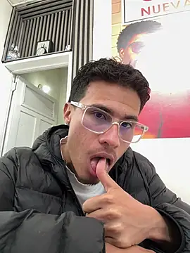 Show Webcam de TavoHot_