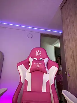 Aliciia777のウェブカメラショー