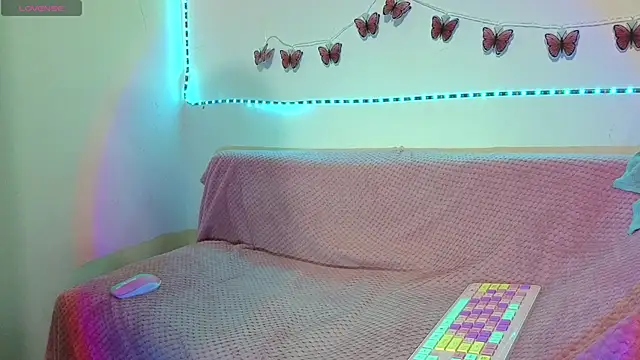 Kellybblue Live XXX-chat