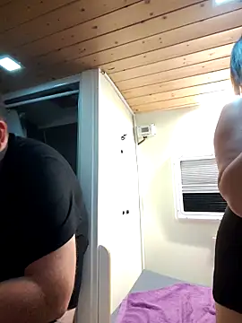 Maya_Brooke Pertunjukan Webcam