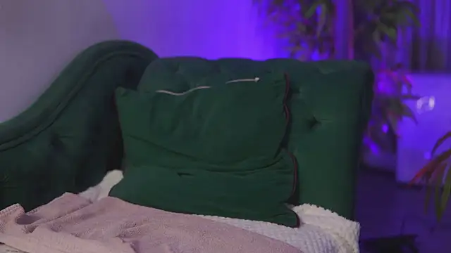 Chat XXX en directo de GinaValentinna