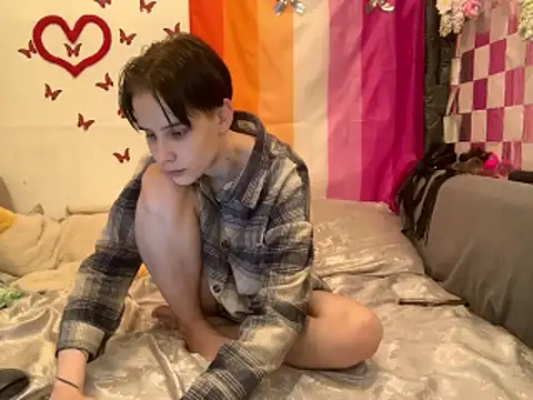 Kim__Ray 即時 XXX 聊天