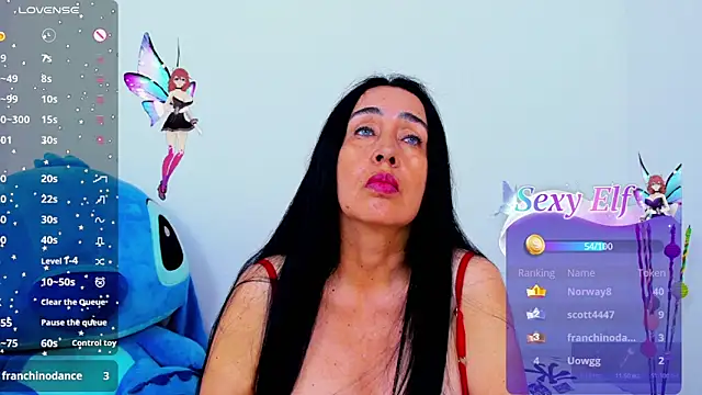 HorniestMilf live XXX chat