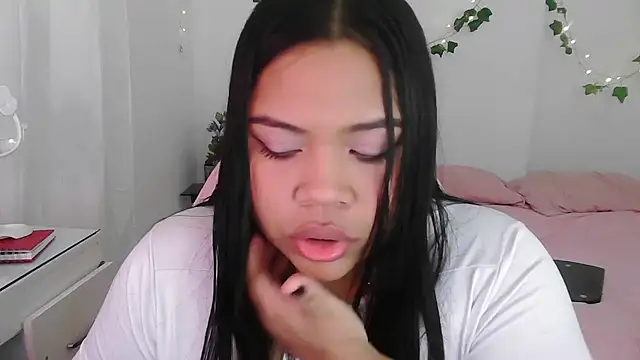 Juicy_elenxx live XXX chat