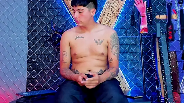 Czat XXX na żywo – Arion_and_Velvet_bdsm