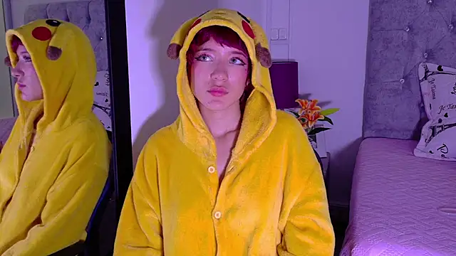 MiaaBlake_ – Live XXX-chat