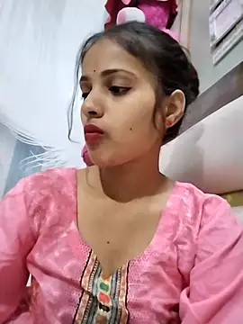 Chatroom XXX en direct de Naina11100