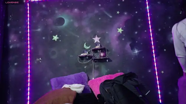 ValentinaRojass_: онлайн-секс-чат