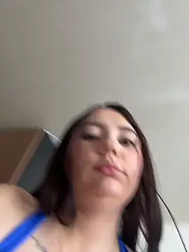 Valeria_carter Adlı Modelin Canlı XXX Sohbeti