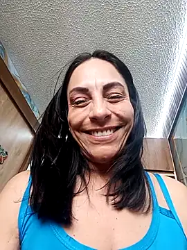 Chatroom XXX en direct de _Kamy_Hot