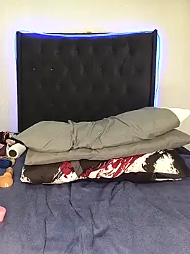 Sex_bomb30's Webcam Show