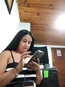 _Dr-Luna_1: απευθείας συνομιλία ΧΧΧ