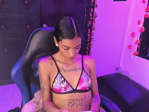 แชท XXX สดของ KarlaSlutSkinny__