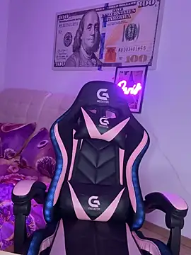 KemberlyEll Obrolan Langsung XXX