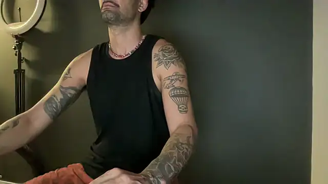 ZeusDelicious élő XXX-chatje