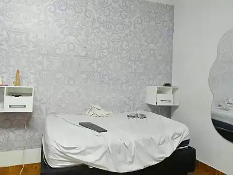 Chat +18 de HarperAndMason ao vivo