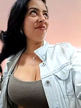 دردشة Luianna الجنسية المباشرة